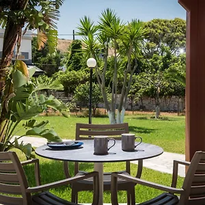 Ariadni Apartament Karteros