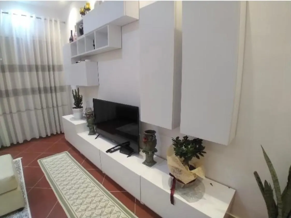 Luxury Appartament Lungomare Wlora 0*,